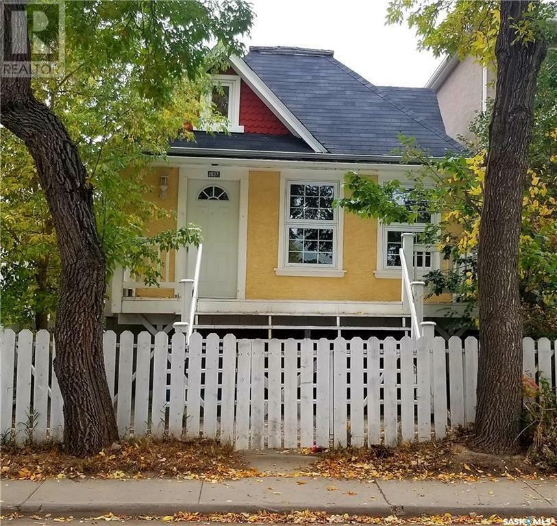 Property Photo:  1937 Halifax Street  SK S4P 1T6 