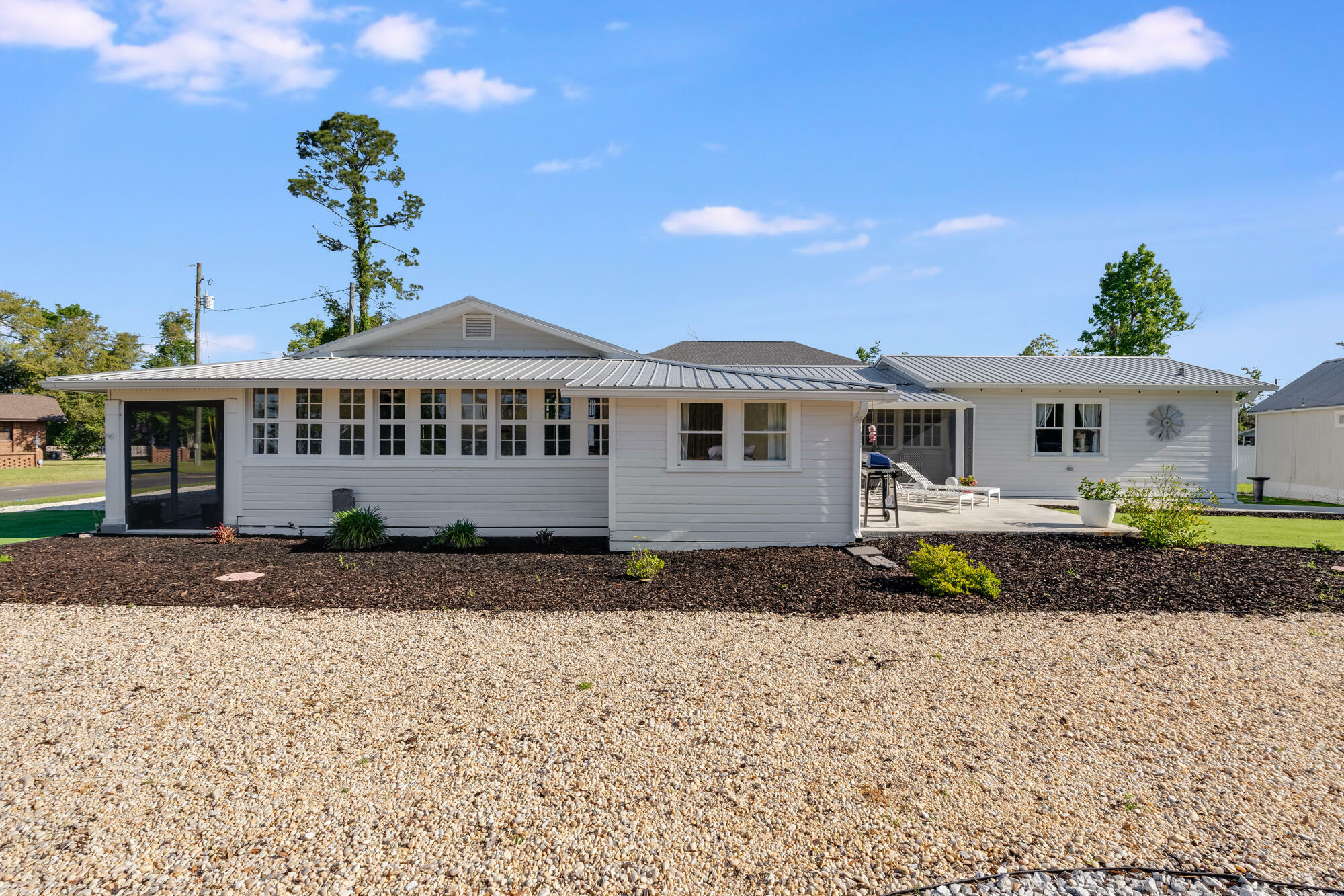 Property Photo:  917 Carolina Avenue  FL 32444 