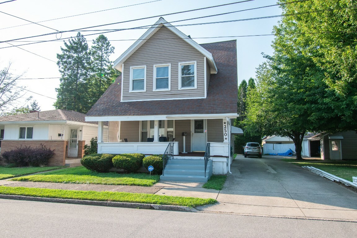 Property Photo:  250 E 34th Street  PA 16504 