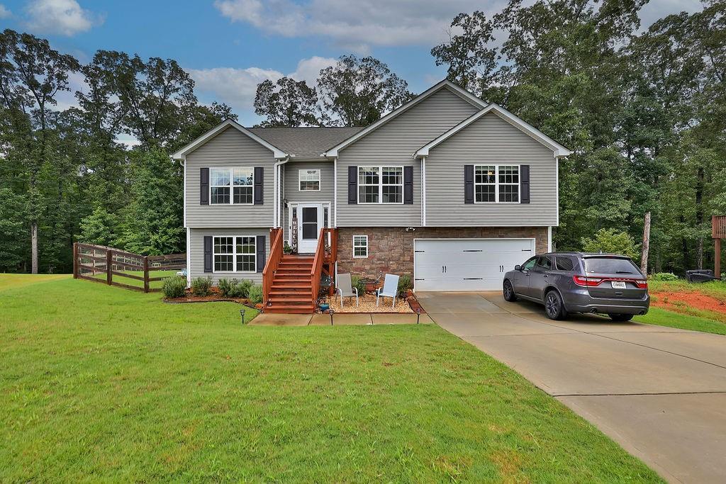 Property Photo: 3554 Silver Wood Walk GA 30507