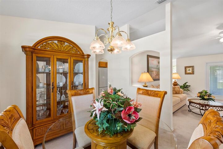 Property Photo: 156 Bridgehaven Drive FL 32137