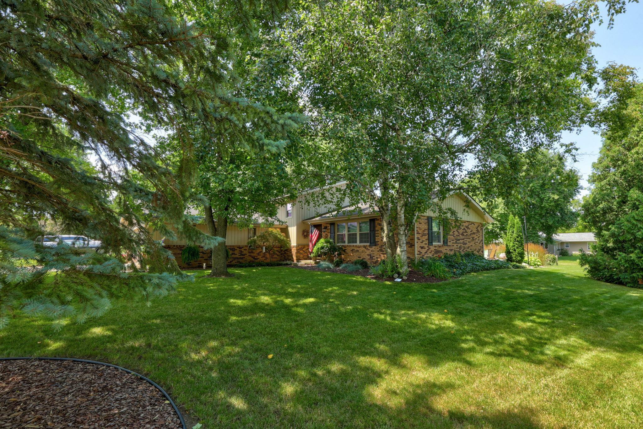 Property Photo:  1668 Ashwood Drive  MI 48757 