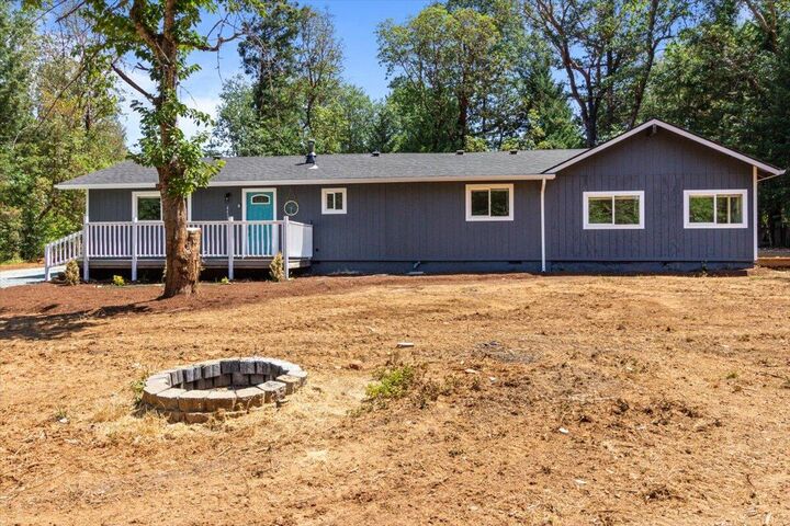 4433 Fish Hatchery Road  Grants Pass OR 97527 photo