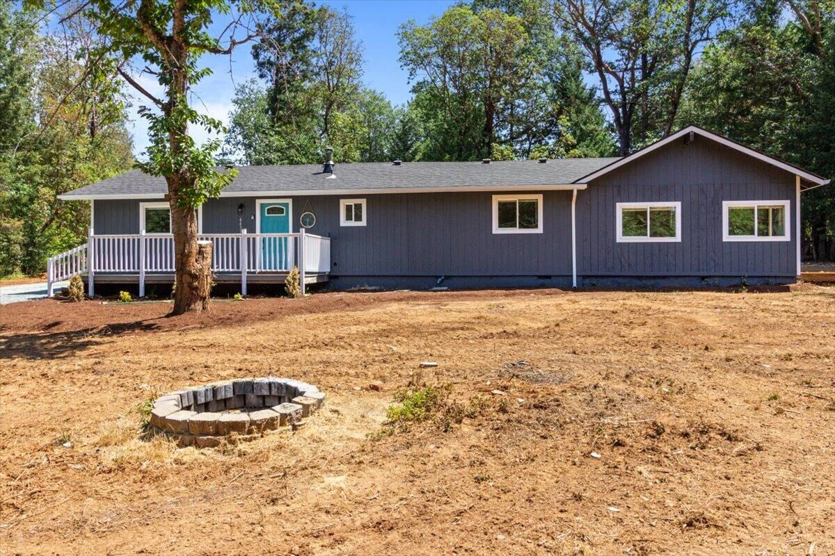 Property Photo:  4433 Fish Hatchery Road  OR 97527 