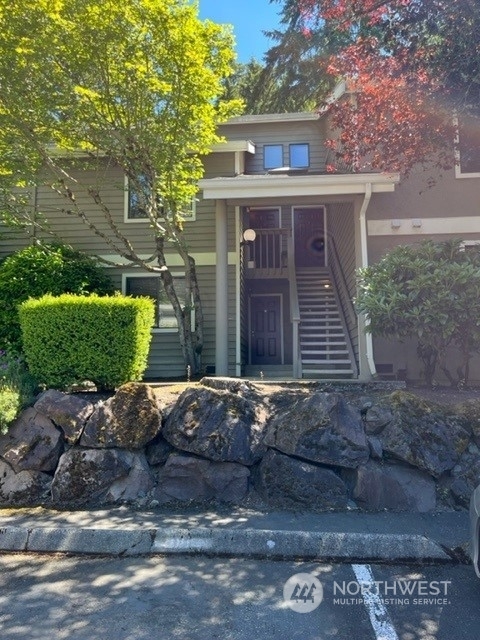 12616 NE 119th Street D2  Kirkland WA 98034 photo