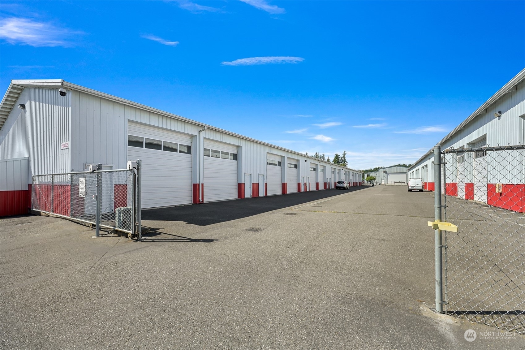 Property Photo: 1902 Midway Lane 106 WA 98226