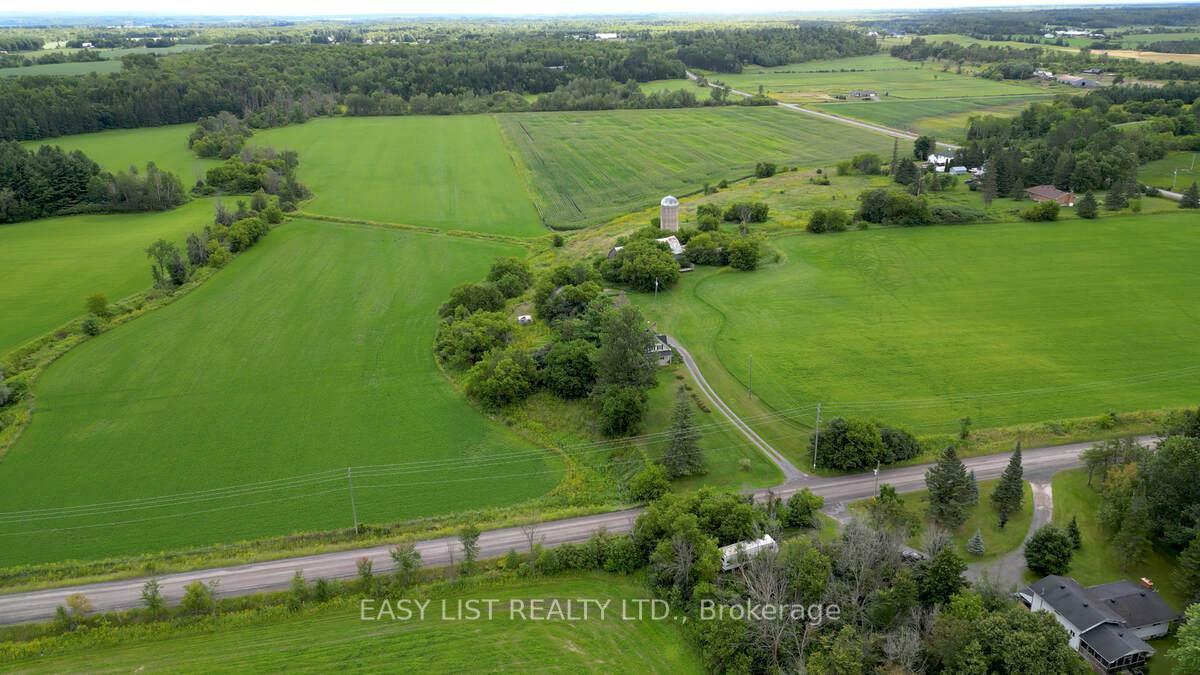 Property Photo: 2691 Canaan Rd ON K0A 3E0