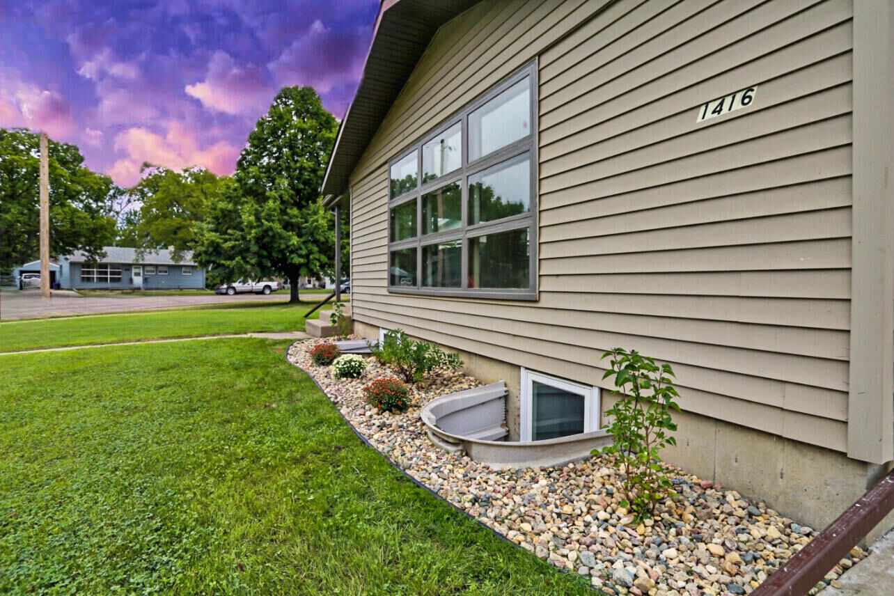 Property Photo:  1416 Dick Drive  SD 57401 
