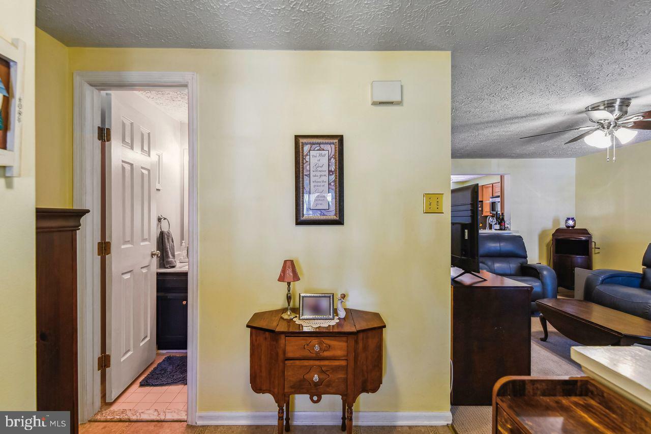 Property Photo:  1812 Chester Way  MD 21015 