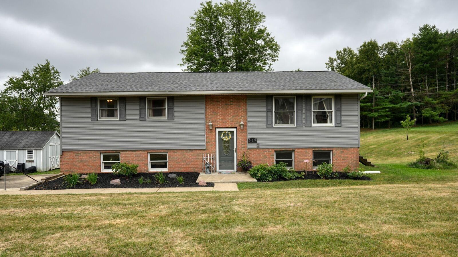 Property Photo: 585 Vincent Drive OH 43701
