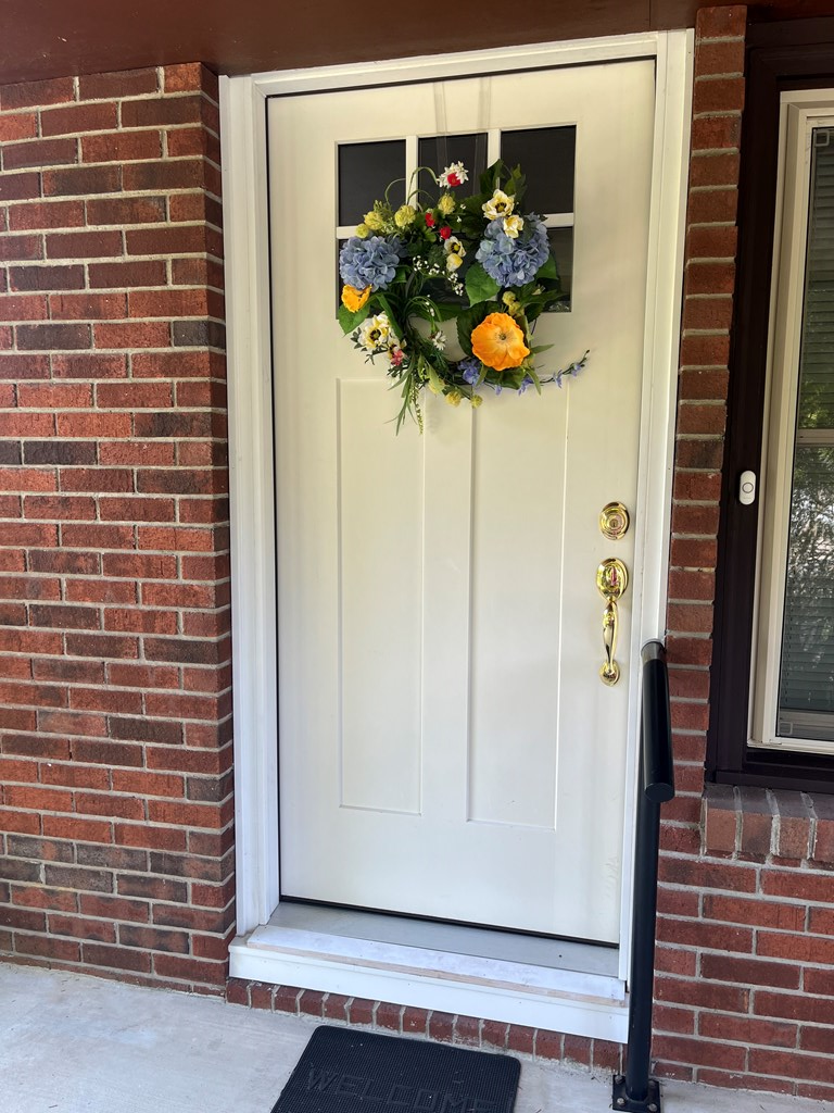 Property Photo: 70 Wallen Drive KY 41268