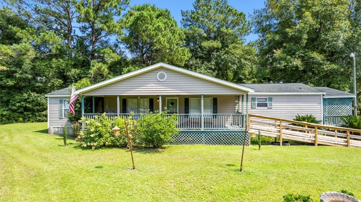 Property Photo:  32 Hickory Cove Road  GA 31320 