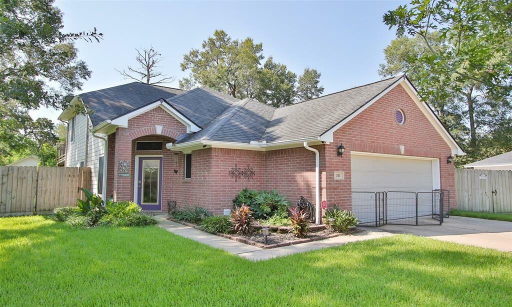 Property Photo: 311 Mediterranean Court TX 77532