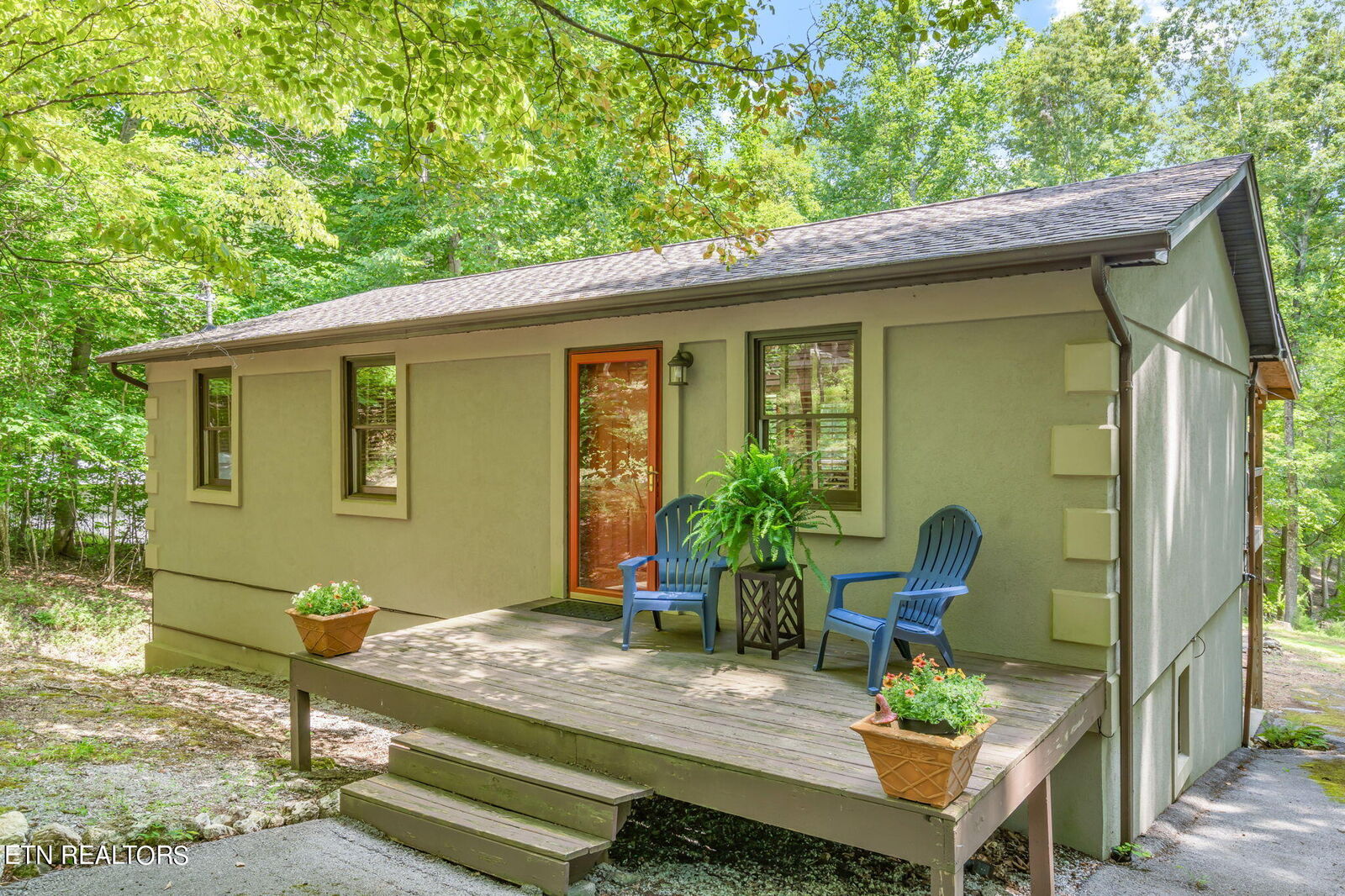 Property Photo:  395 Fox Lake Lane  TN 37766 