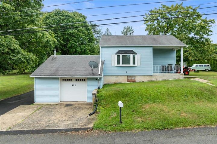 454 Walnut Street  Slatington Borough PA 18080 photo