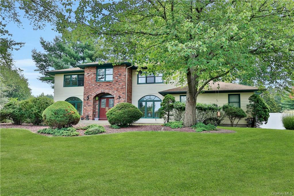 Property Photo:  23 Dutchess Drive  NY 10962 