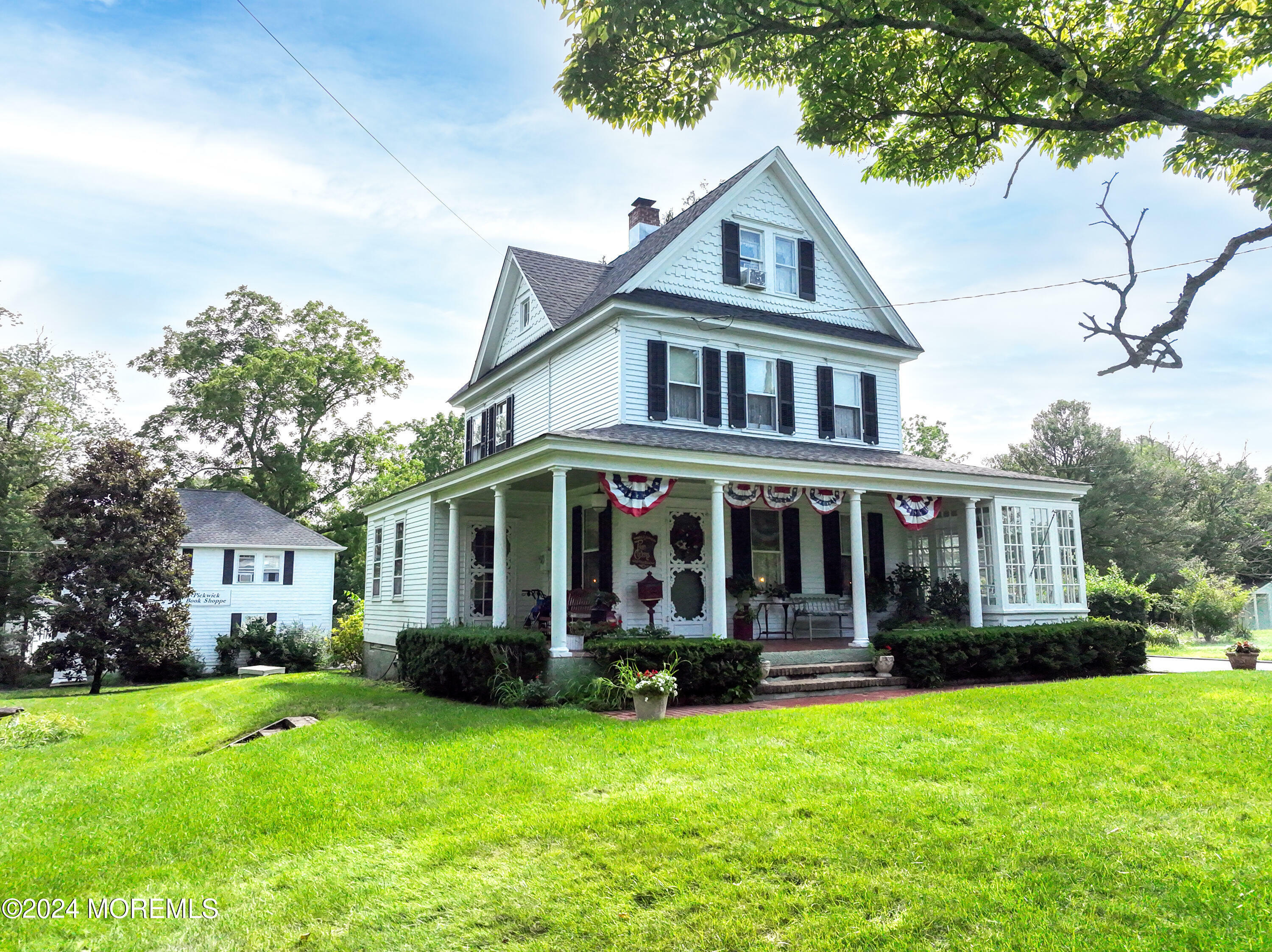 Property Photo:  201/199 Cedar Street  NJ 08087 