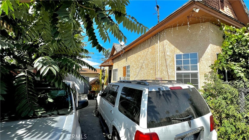 Property Photo:  756 Williamson Avenue  CA 90022 