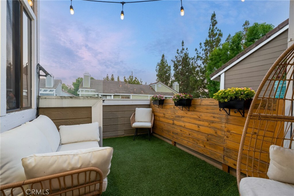 Property Photo:  47 Hollyhock Lane 240  CA 92656 