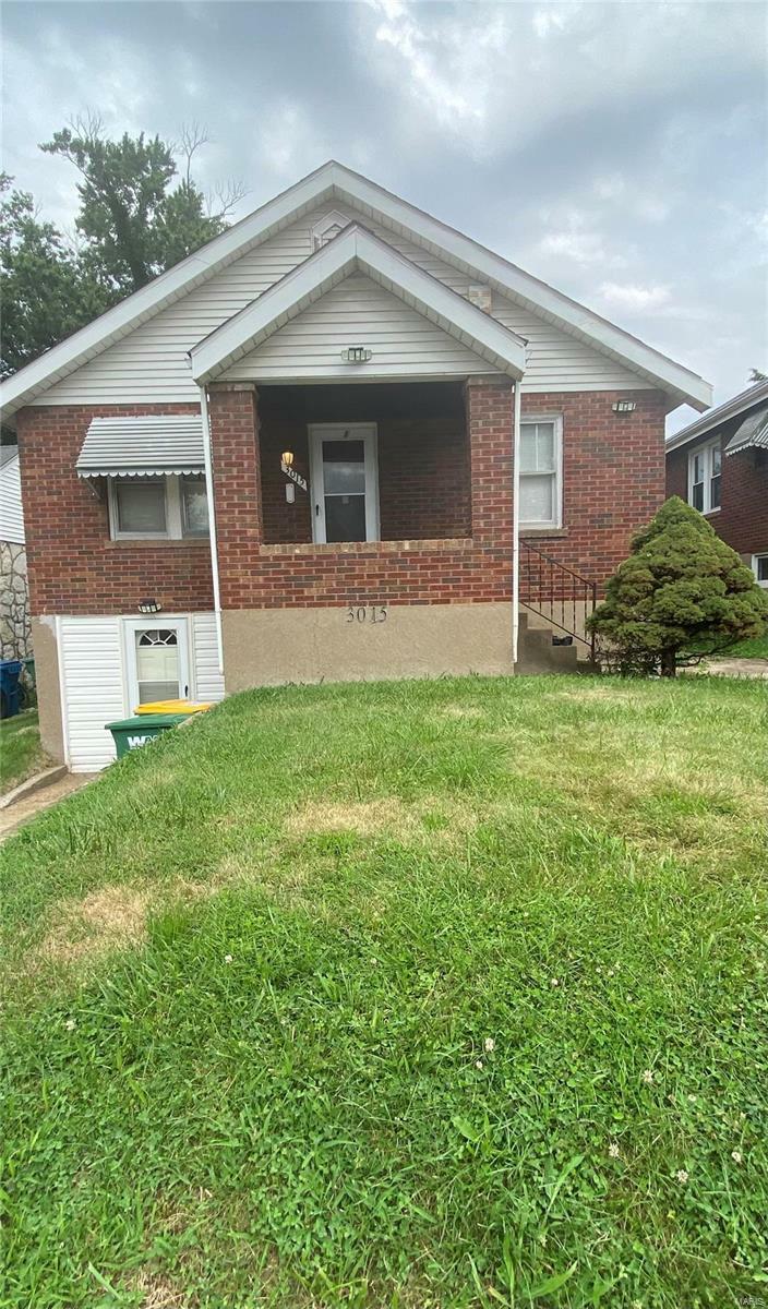 Property Photo:  3015 Kemp Drive  MO 63121 