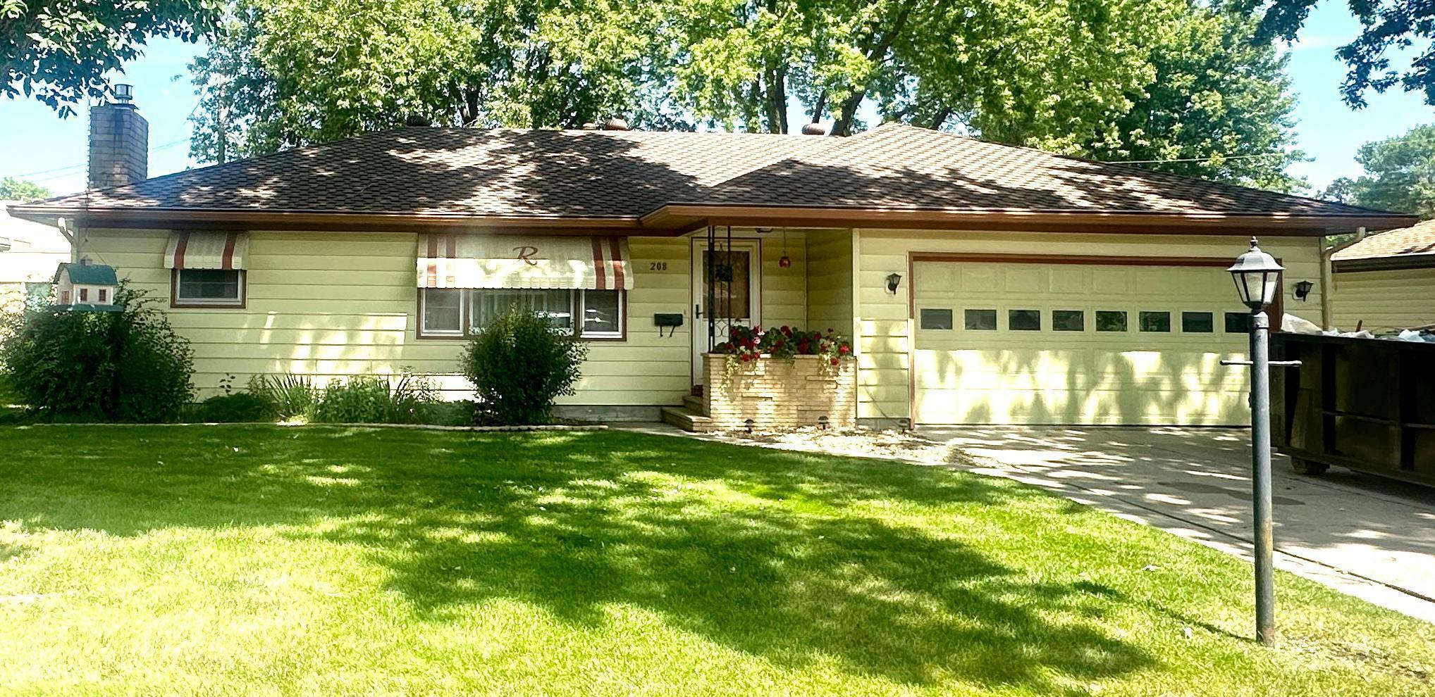 Property Photo: 208 Capital Drive MN 56001
