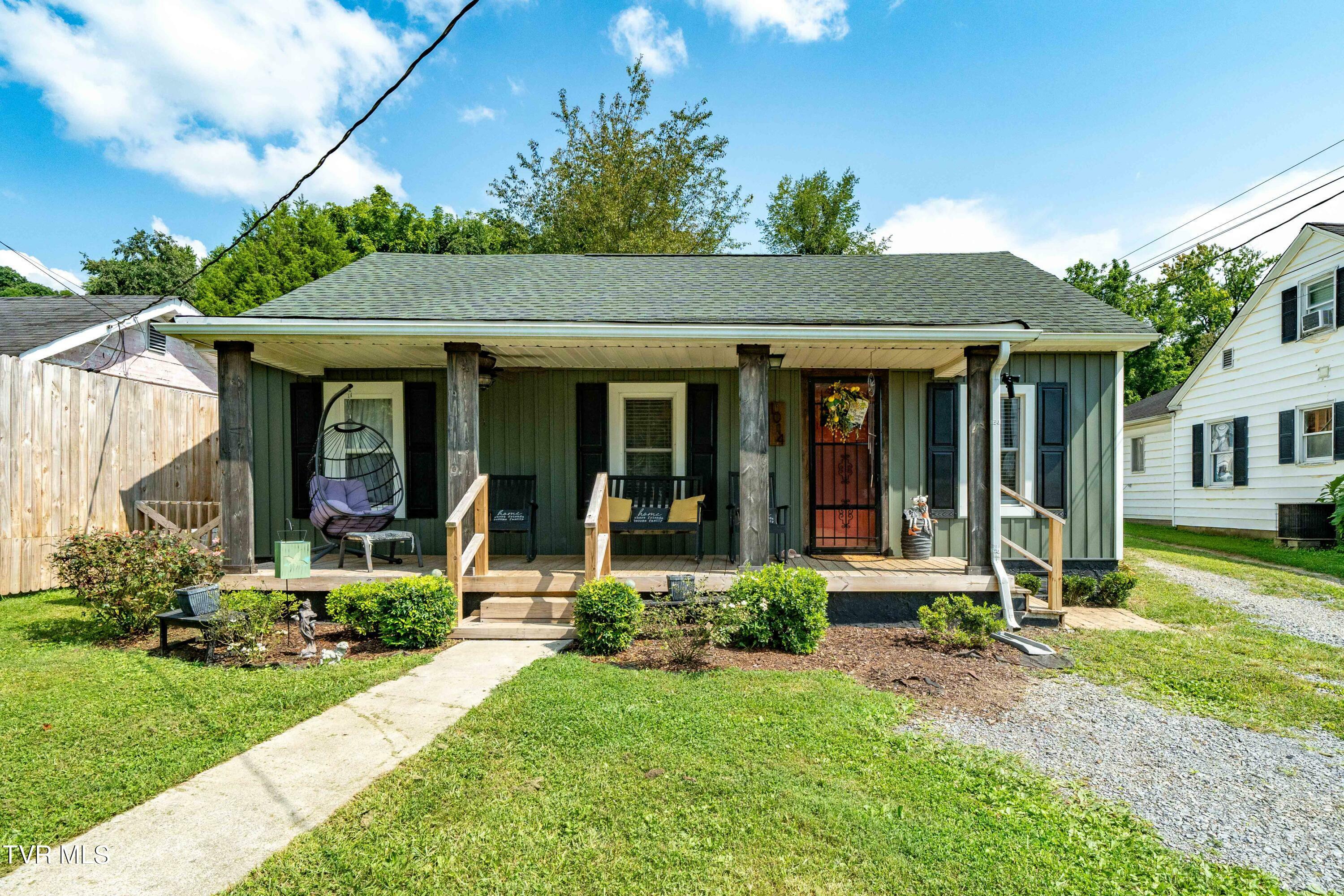 Property Photo:  1014 Bluefield Avenue  TN 37643 