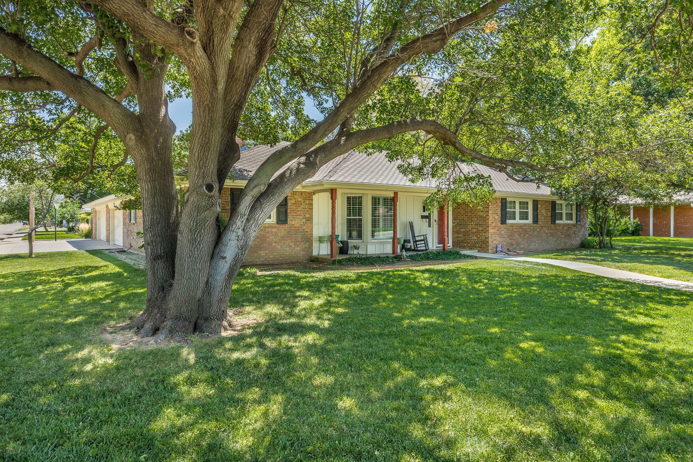 Property Photo:  5501 Brinkman Drive  TX 79106 