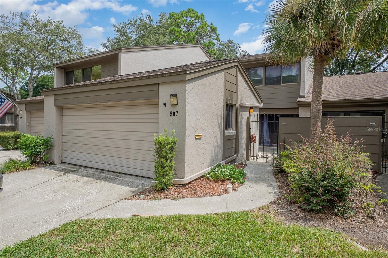 Property Photo:  507 Goodridge Lane  FL 32730 