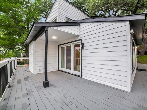 Property Photo:  3602 Oak Springs Drive  TX 78721 