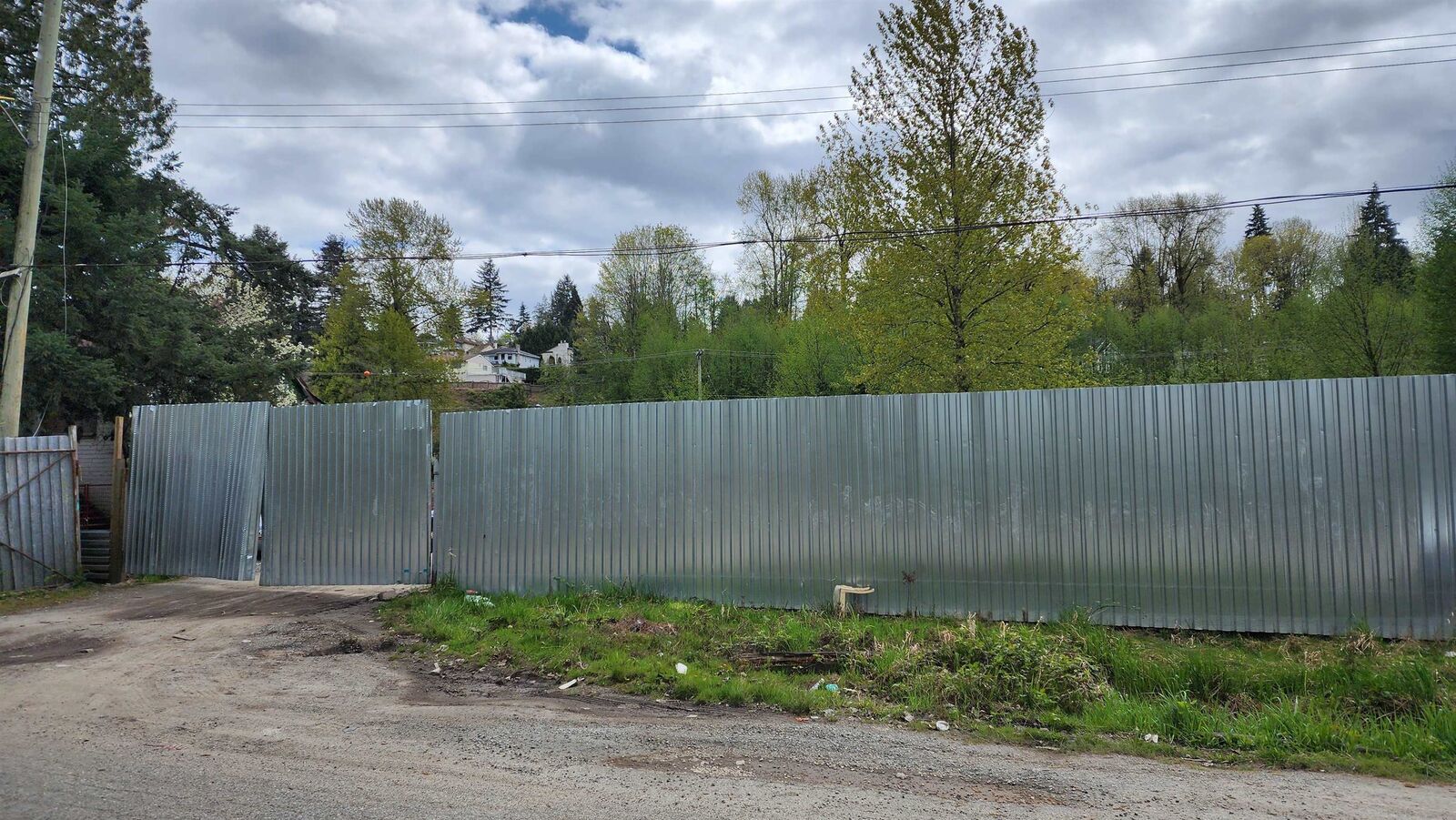 Property Photo:  13848 117 Avenue  BC V3R 2V4 