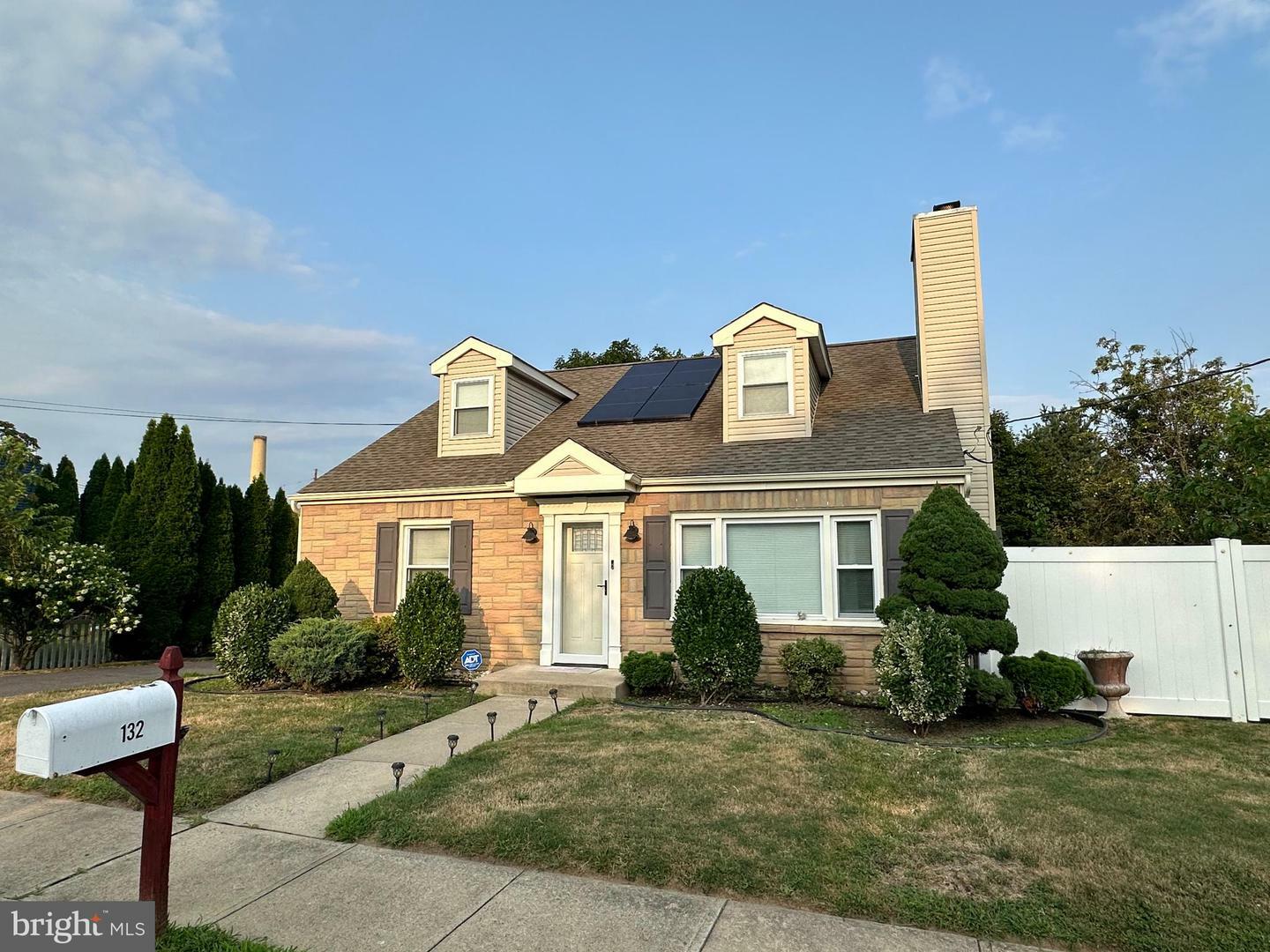 Property Photo:  132 Robbins Avenue  NJ 08638 