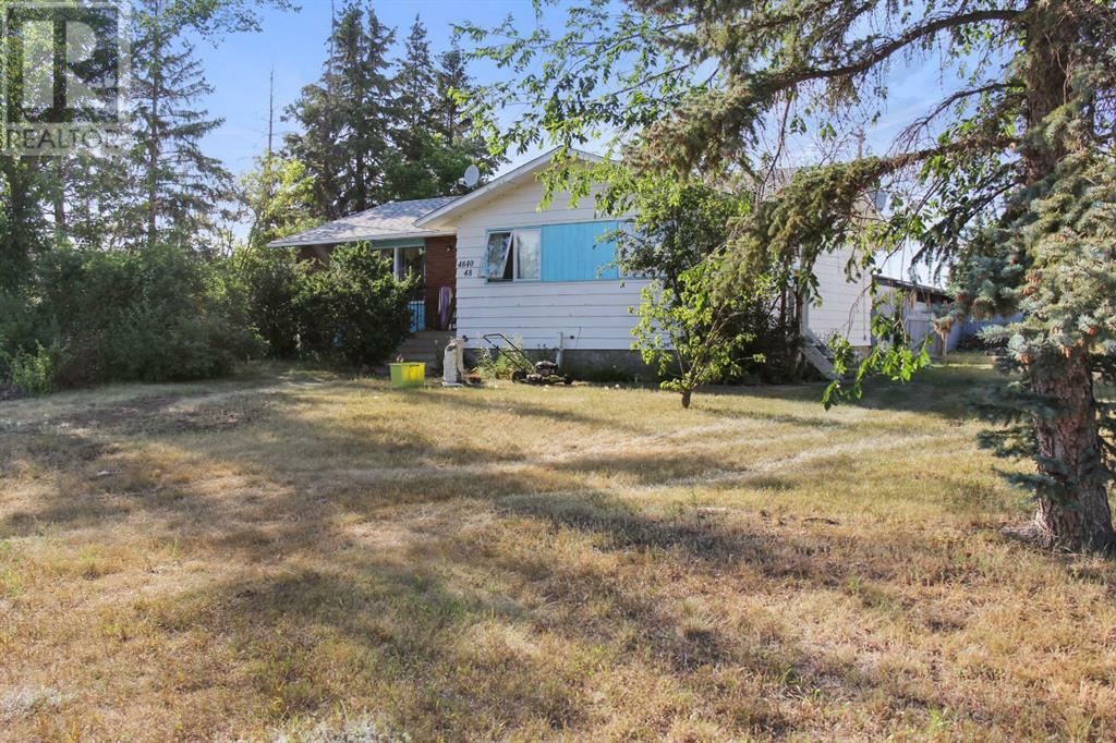 Property Photo:  4840 48 Street  AB T0B 1V0 