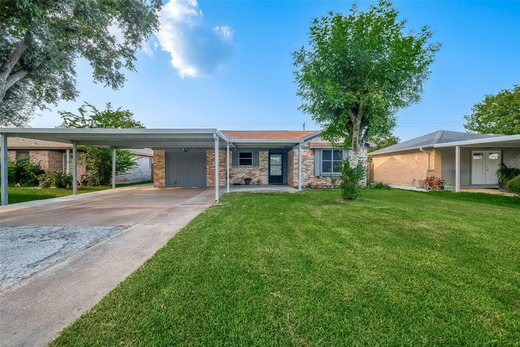 Property Photo:  6409 Georgianna Drive  TX 77503 