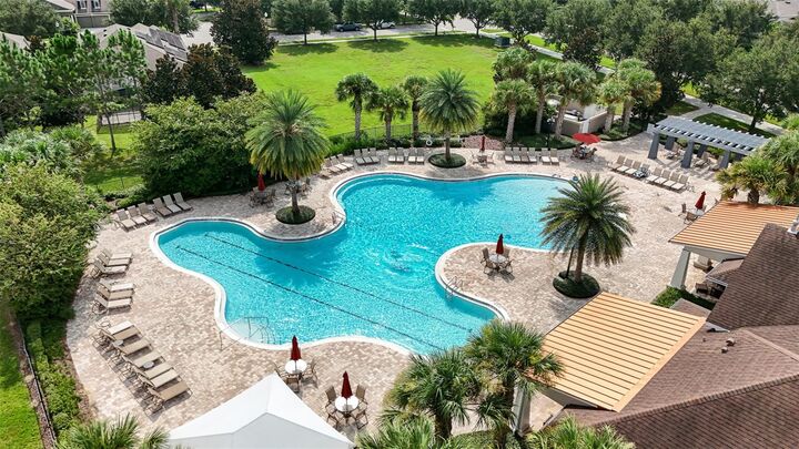 Property Photo: 4224 Oak Lodge Way FL 34787