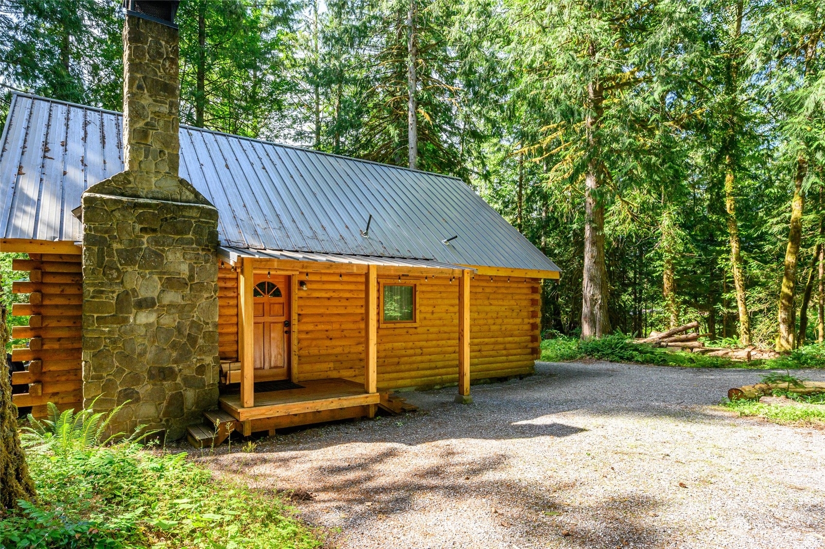 Property Photo:  19027 Glacier Rim Drive  WA 98244 