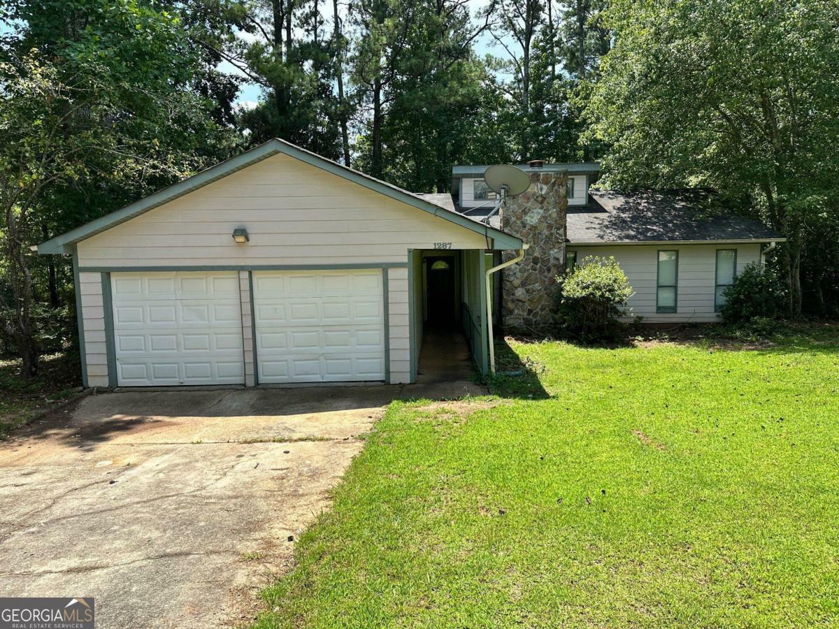 Property Photo:  1287 Briar Ridge Lane  GA 30238 