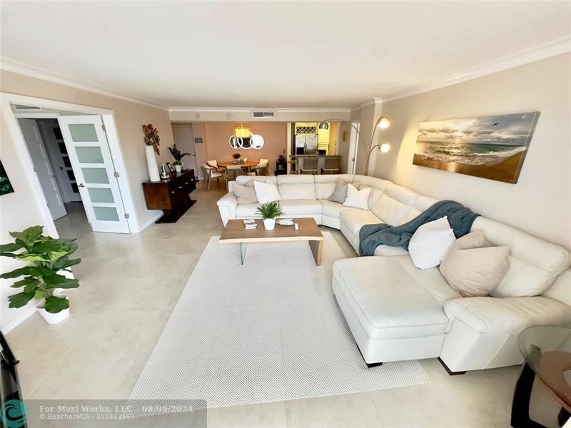 Property Photo:  1 Las Olas Circle 110  FL 33316 