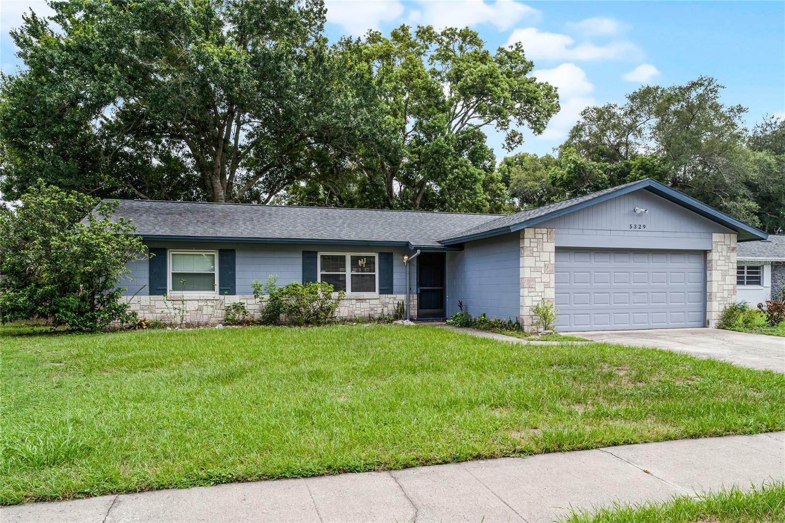 Property Photo:  5329 Poinsetta Avenue  FL 32792 