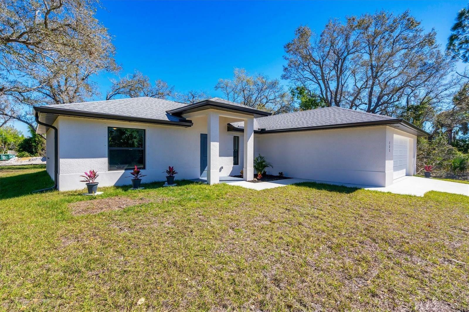 Property Photo:  322 Macarthur Drive  FL 33954 