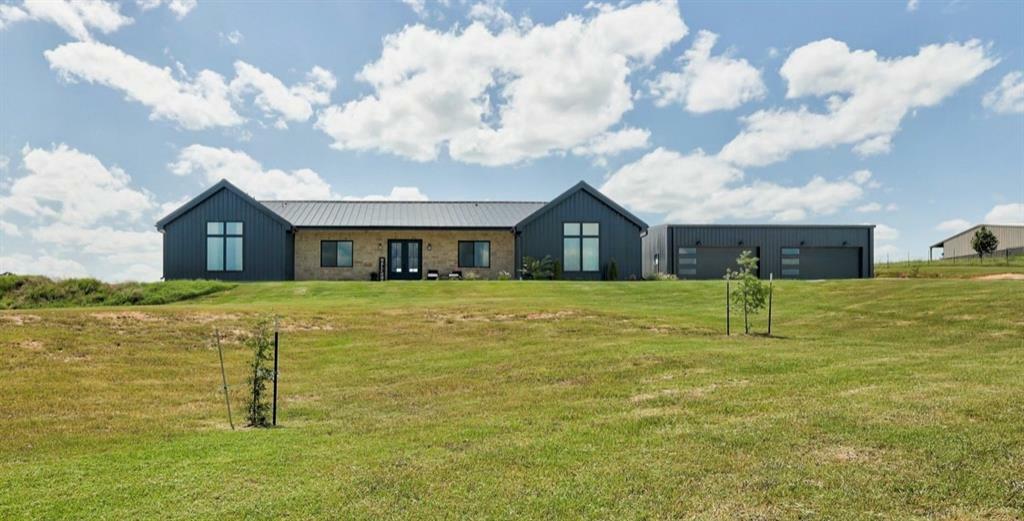 Property Photo: 700 NE 72nd Avenue OK 73026