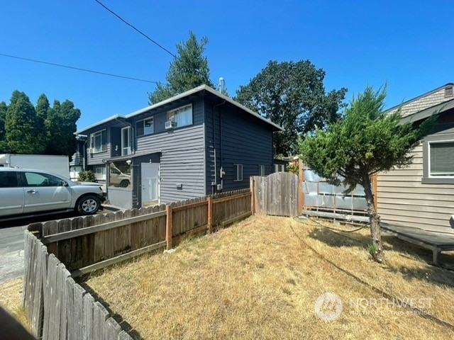 Property Photo:  7311 228th Street SW  WA 98043 