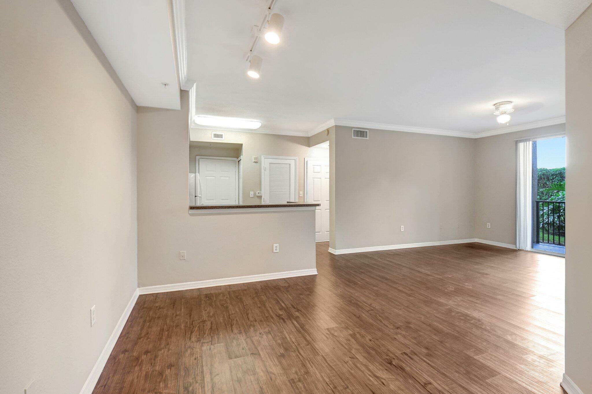 Property Photo:  15045 Michelangelo Boulevard 106  FL 33446 