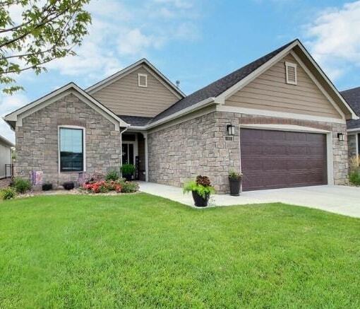 Property Photo: 1433 S Canyon St KS 67235