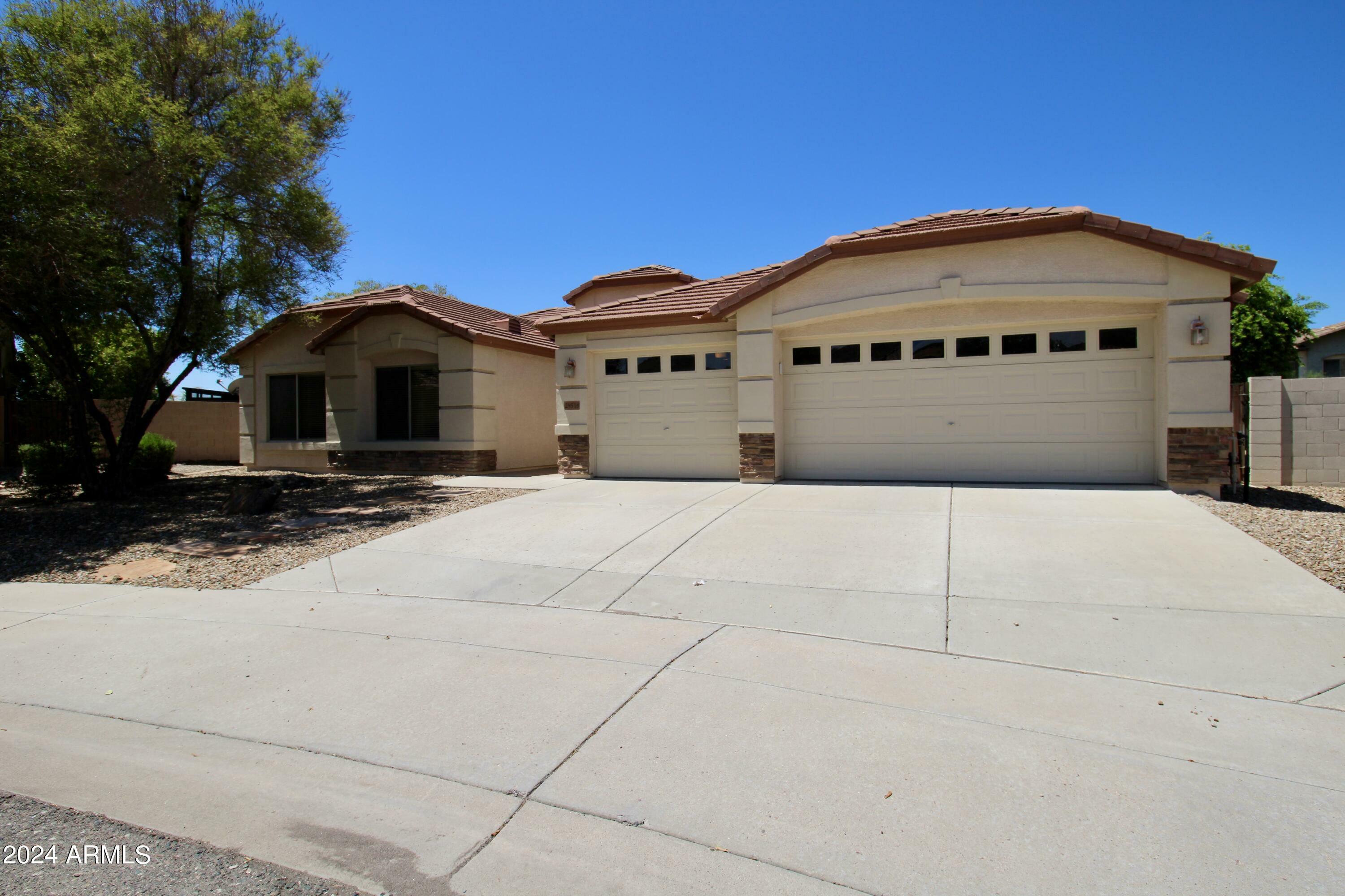 Property Photo:  29518 N 21st Drive  AZ 85085 