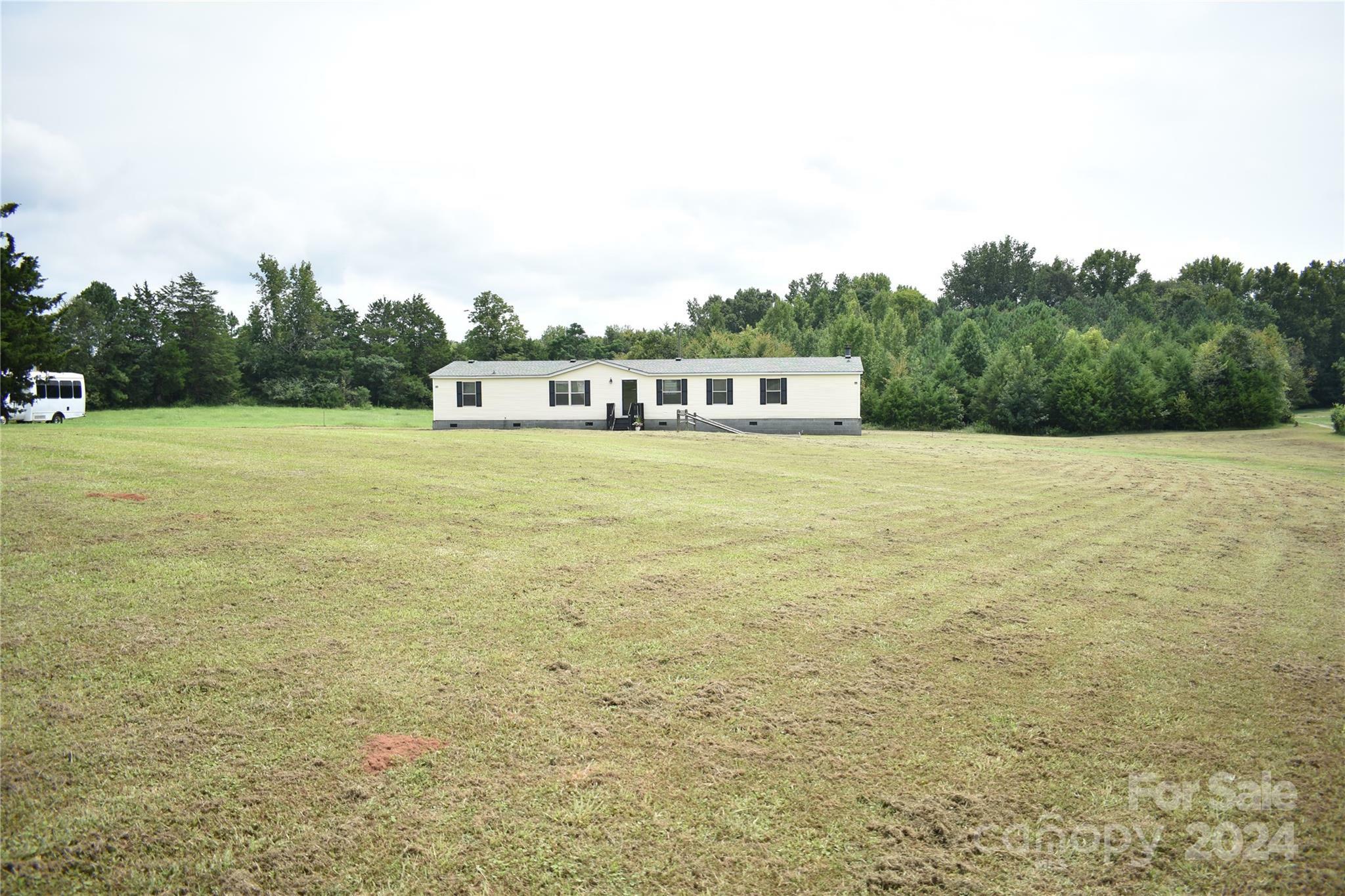 Property Photo:  1913 Old Mill Road  SC 29729 