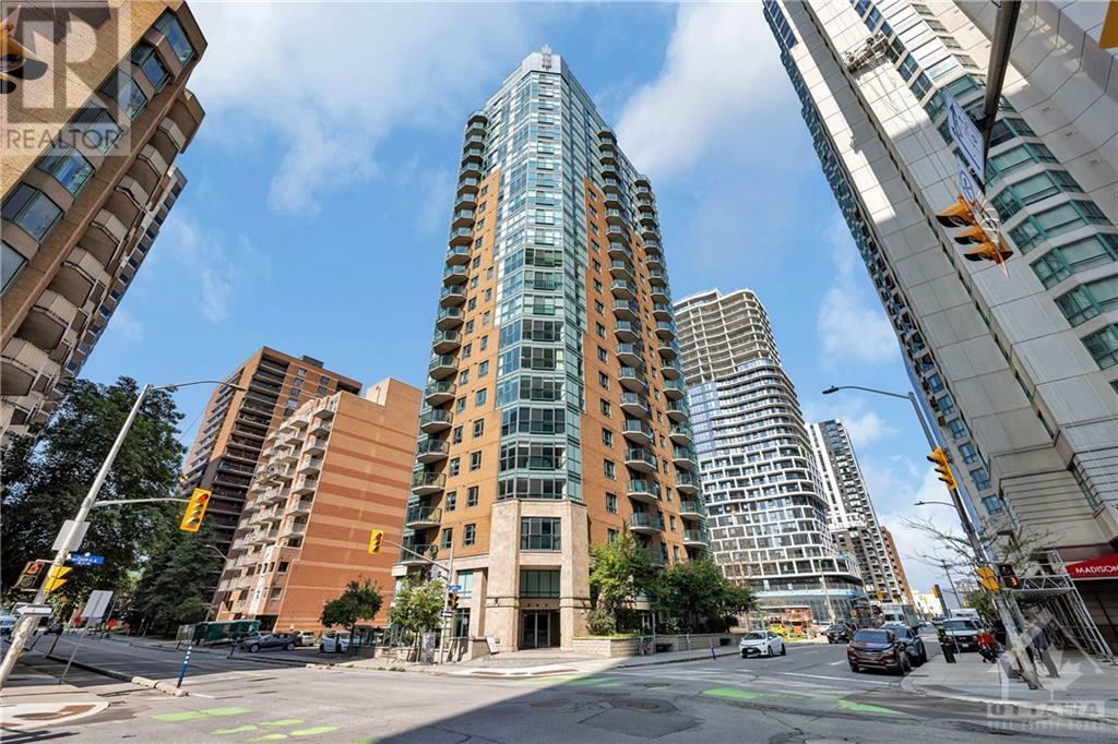 445 Laurier Avenue West 302  Ottawa ON K1R 0A2 photo