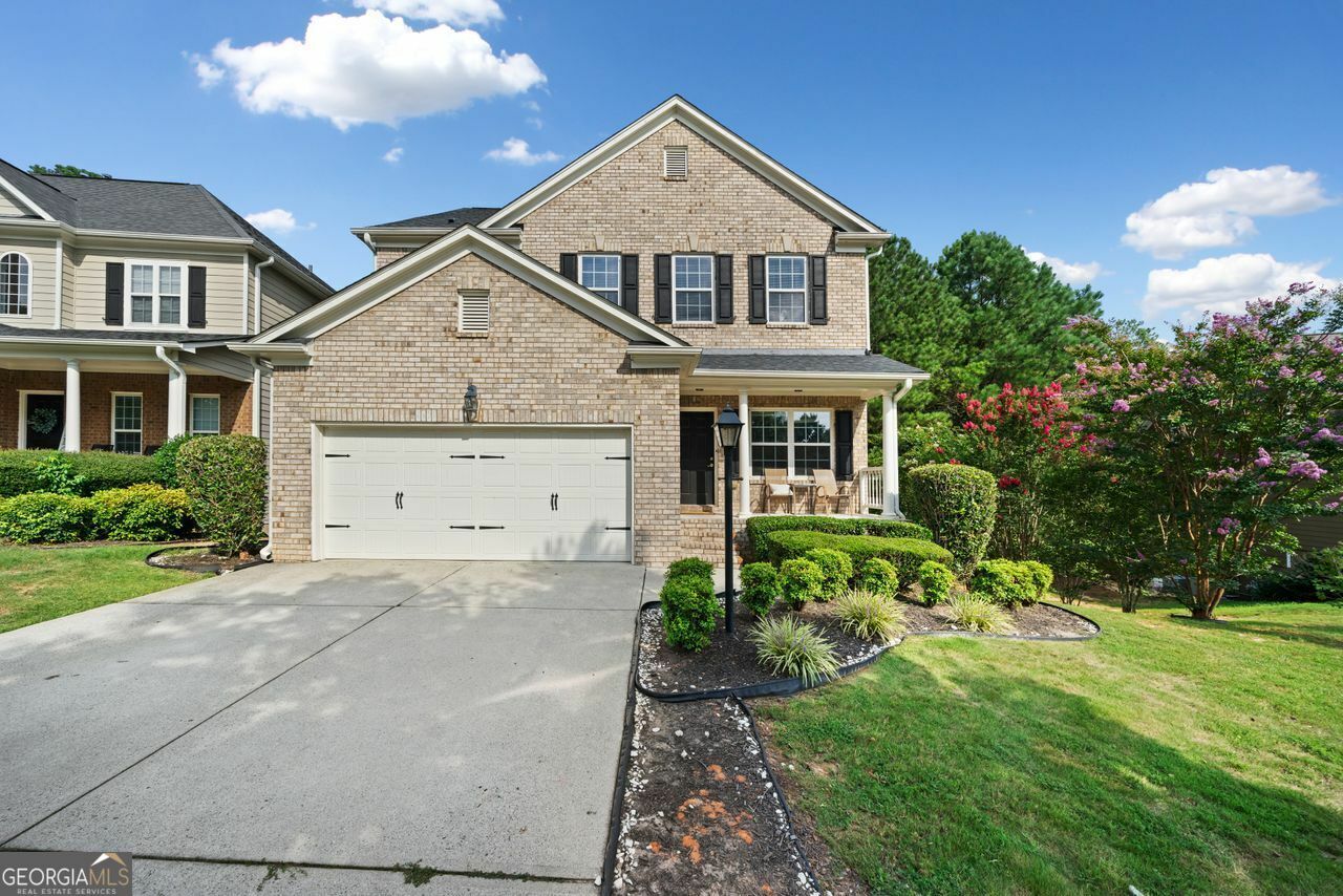 Property Photo:  415 Roland Manor Drive  GA 30019 