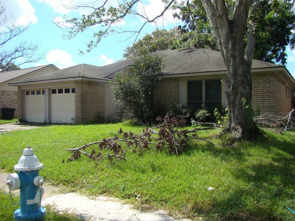Property Photo: 16715 Maplemont Drive TX 77095
