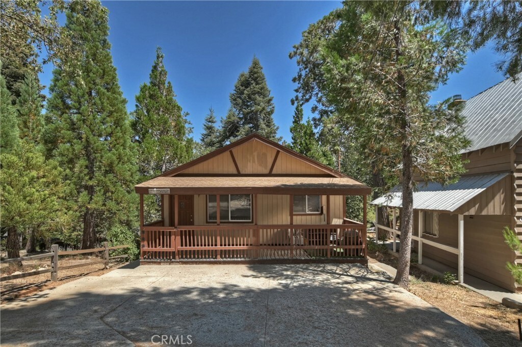 Property Photo:  26477 Alpine Lane  CA 92391 