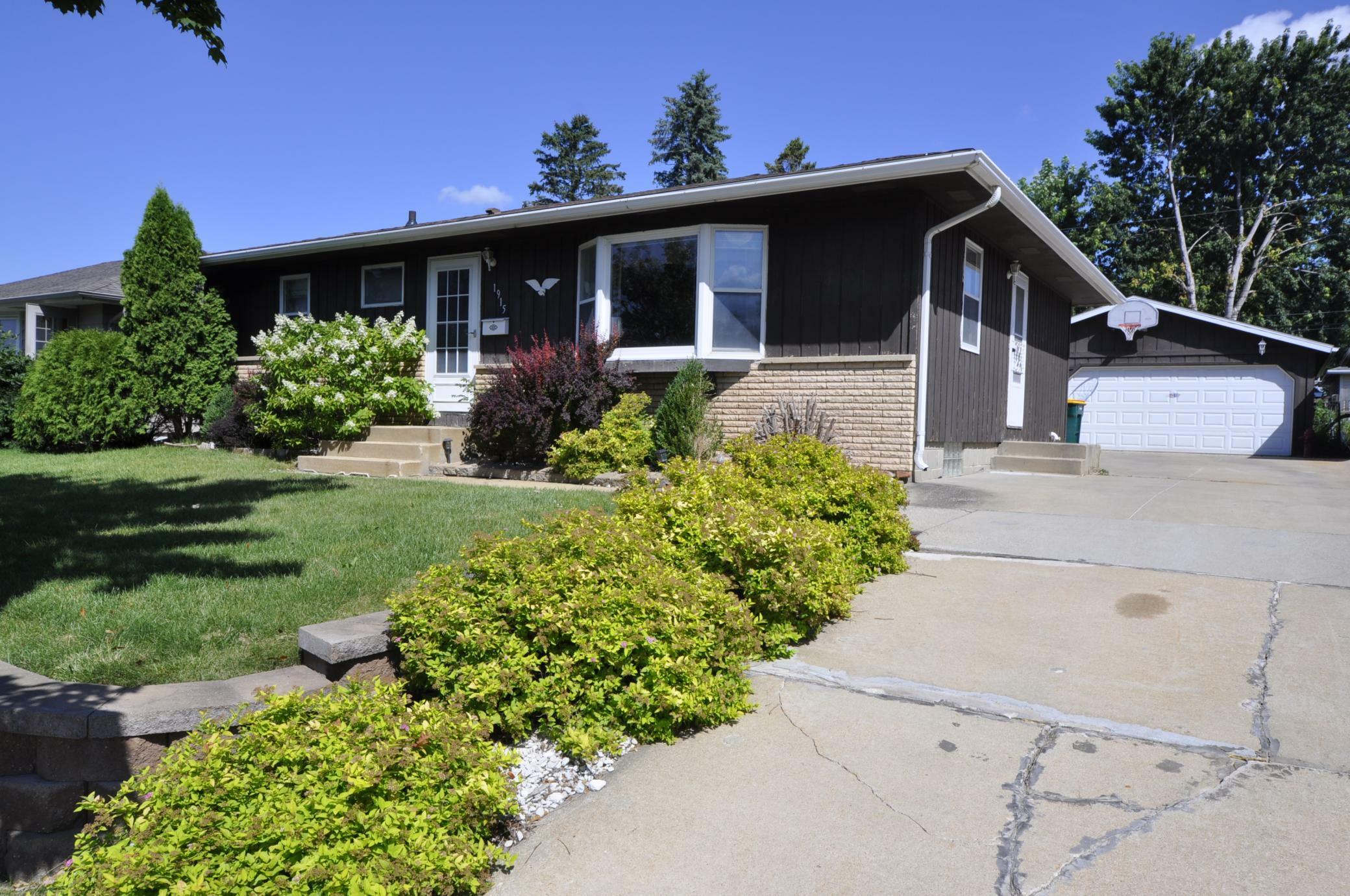Property Photo: 1915 17 1/2 Street NW MN 55901